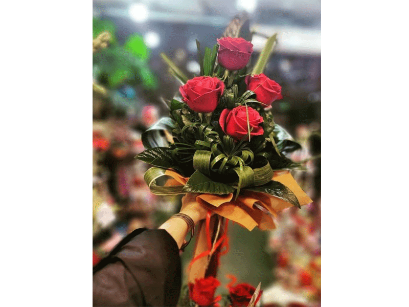 گل فروشی یاسین در مشهد