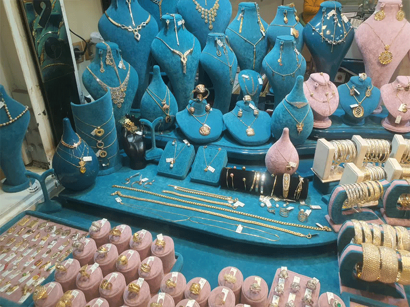 طلا و جواهر ایرانی نژاد در مشهد