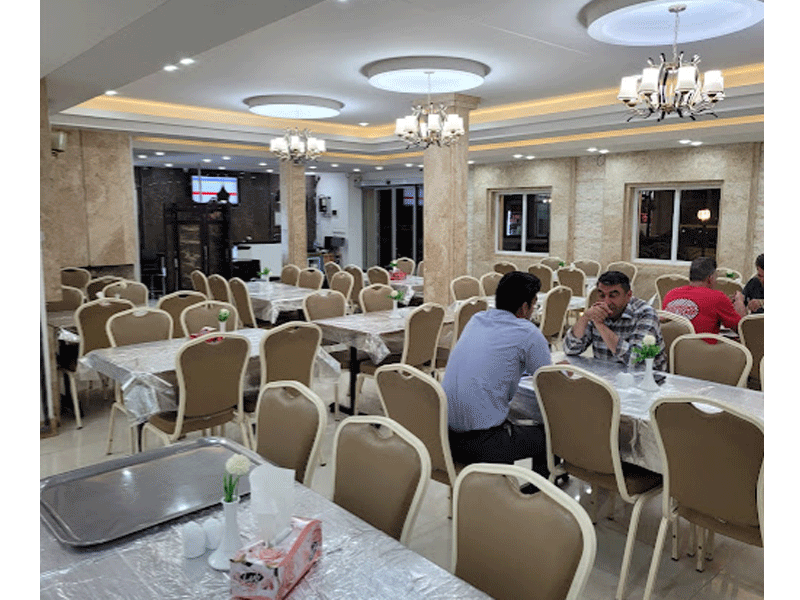 رستوران زیتون در درگز