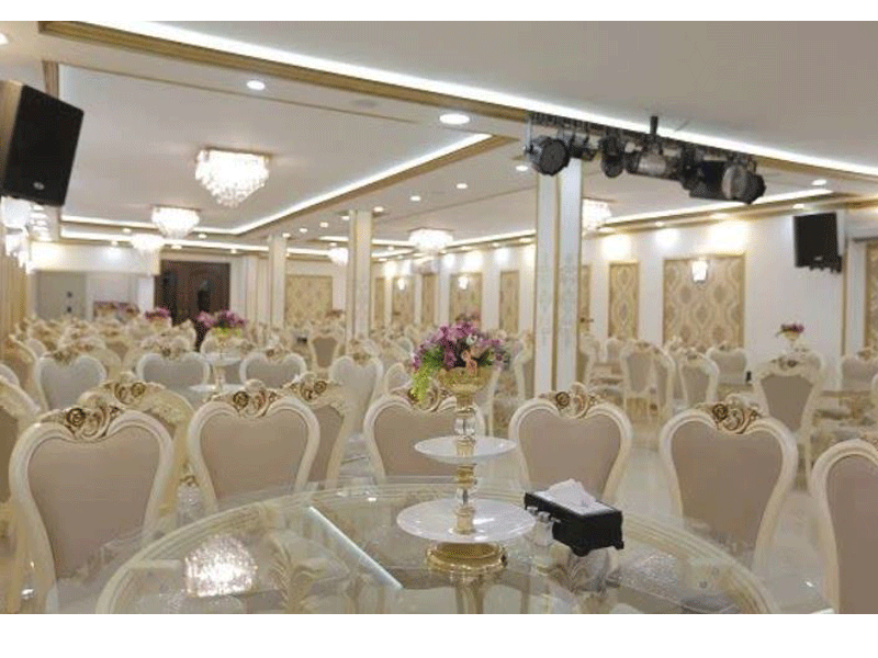 تالار مجلل قصر امیران در تهران