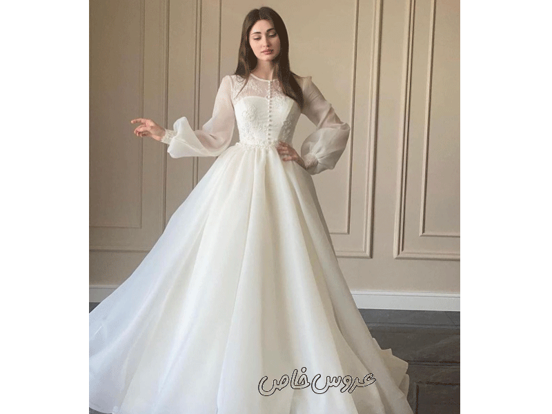 مزون لباس عروس اسکارلت در اردل